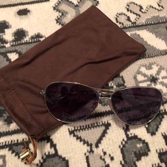 Tory Burch Sunglasses - Picture 3 of 7